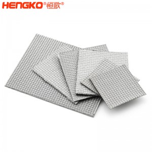 定制316L燒結(jié)網(wǎng)板五層過濾網(wǎng)耐腐蝕耐高溫，應(yīng)用于污水過濾